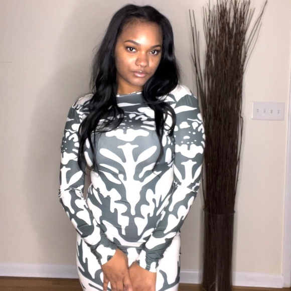 SHEIN SXY Sage green and cream Maxi dress - Picture 4 of 4